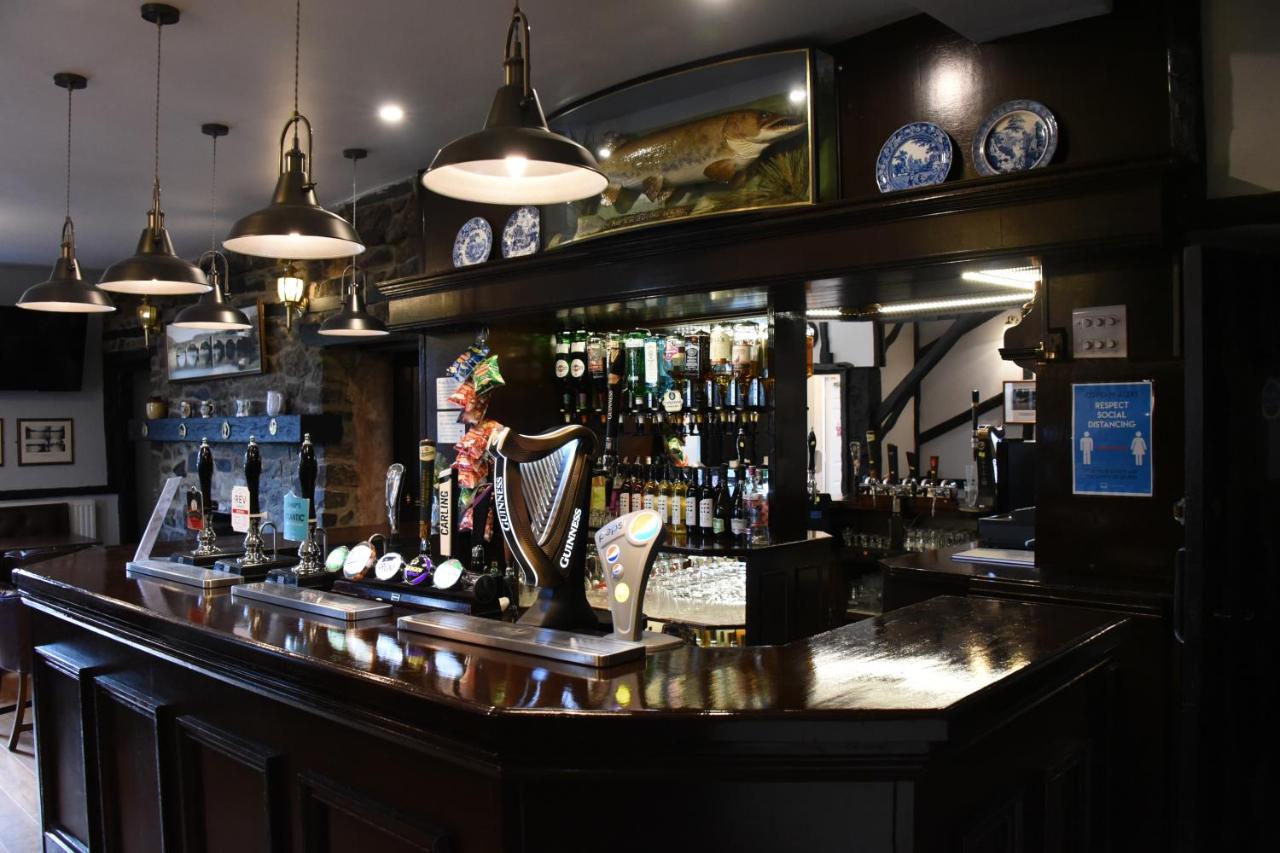 The Llanelwedd Arms Hotel 比尔斯韦尔斯 外观 照片