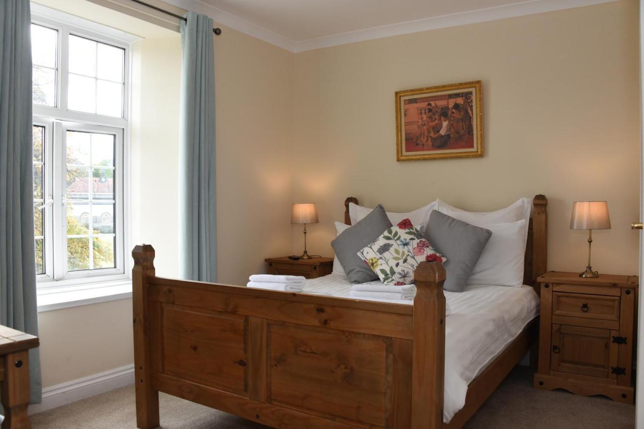The Llanelwedd Arms Hotel 比尔斯韦尔斯 外观 照片