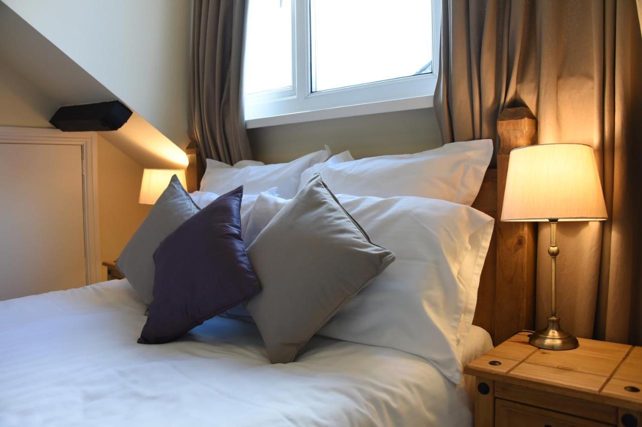 The Llanelwedd Arms Hotel 比尔斯韦尔斯 外观 照片