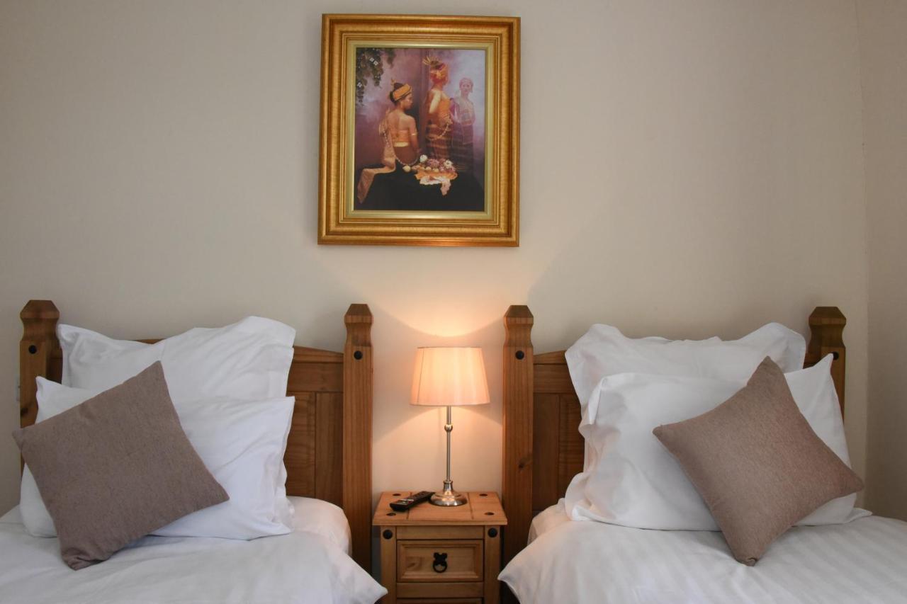 The Llanelwedd Arms Hotel 比尔斯韦尔斯 外观 照片