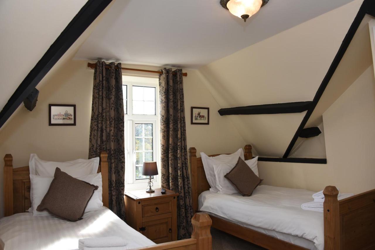 The Llanelwedd Arms Hotel 比尔斯韦尔斯 外观 照片