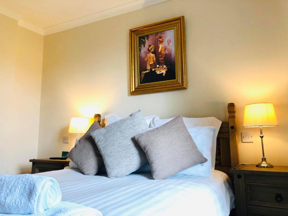 The Llanelwedd Arms Hotel 比尔斯韦尔斯 外观 照片
